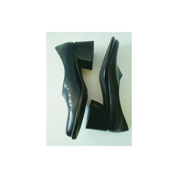 🎈Sale🎈*Franco Sarto Flex Casual Navy Blue Shoe - Picture 2 of 6